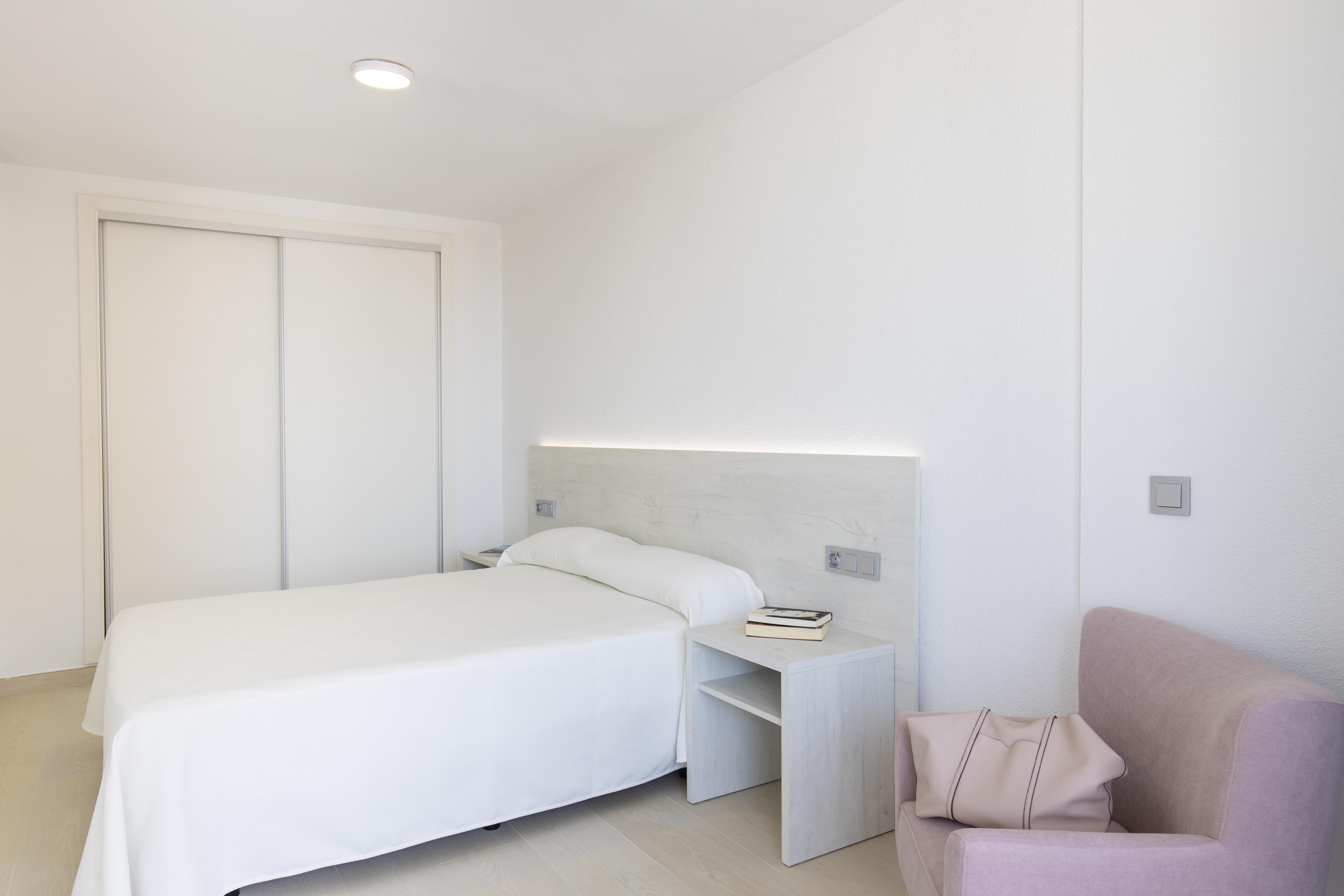 Aparthotel Bcl Levante Lux Бенидорм Экстерьер фото